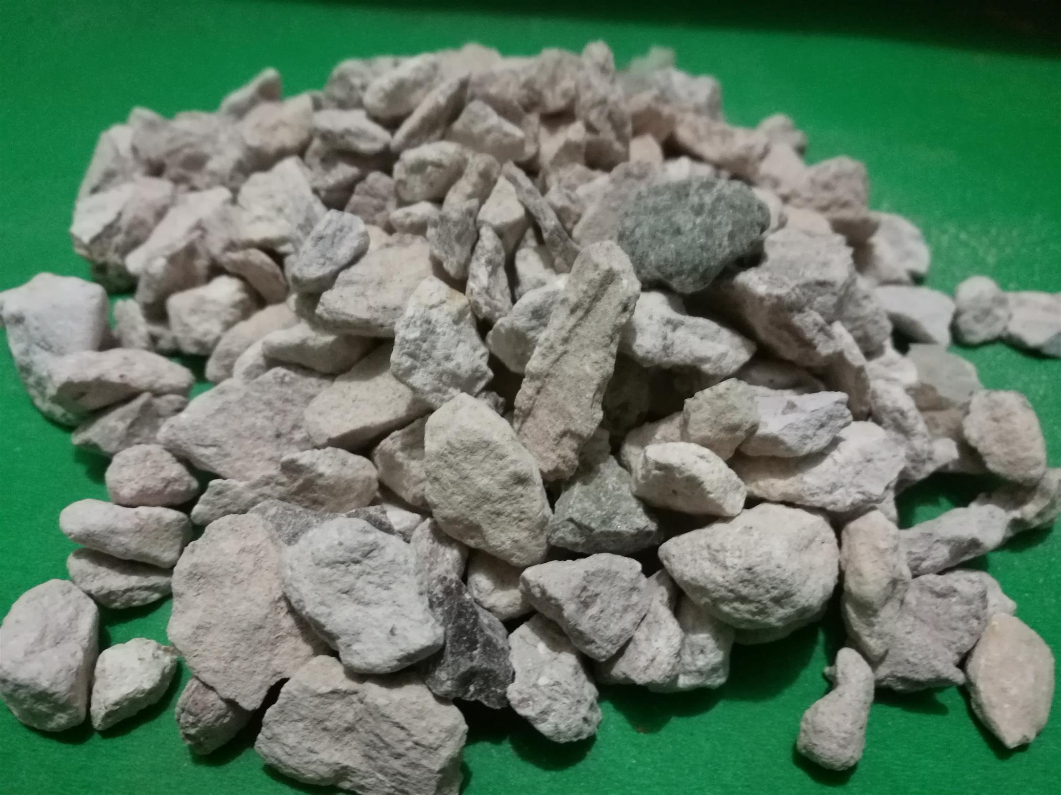 custom large mica flakes manufacturers